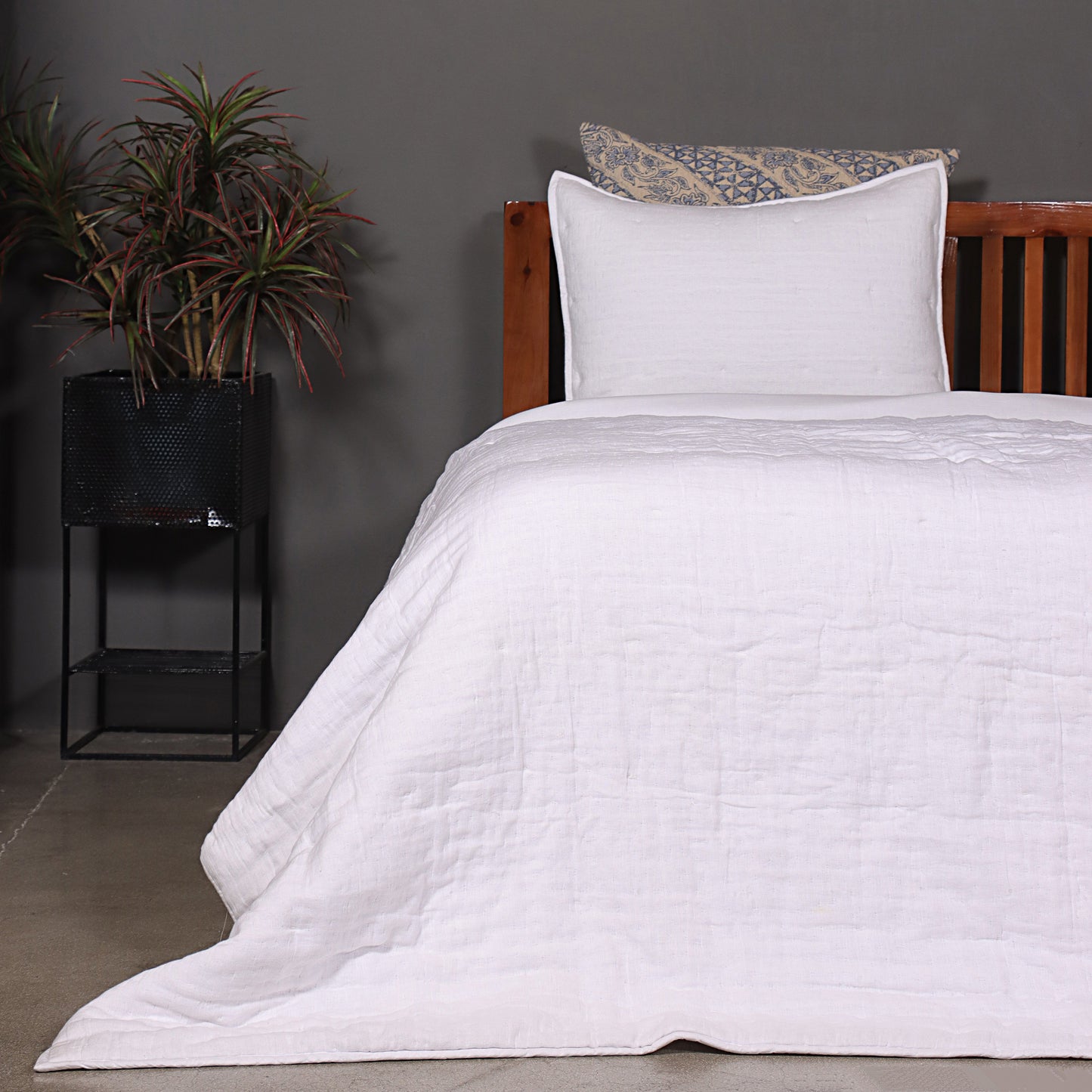 White Cotton Quilt