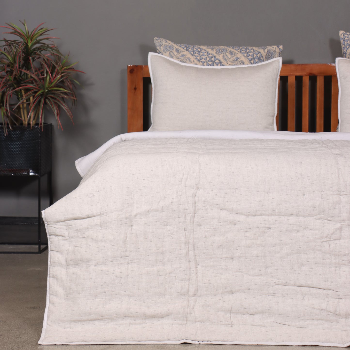 Beige Cotton Quilt