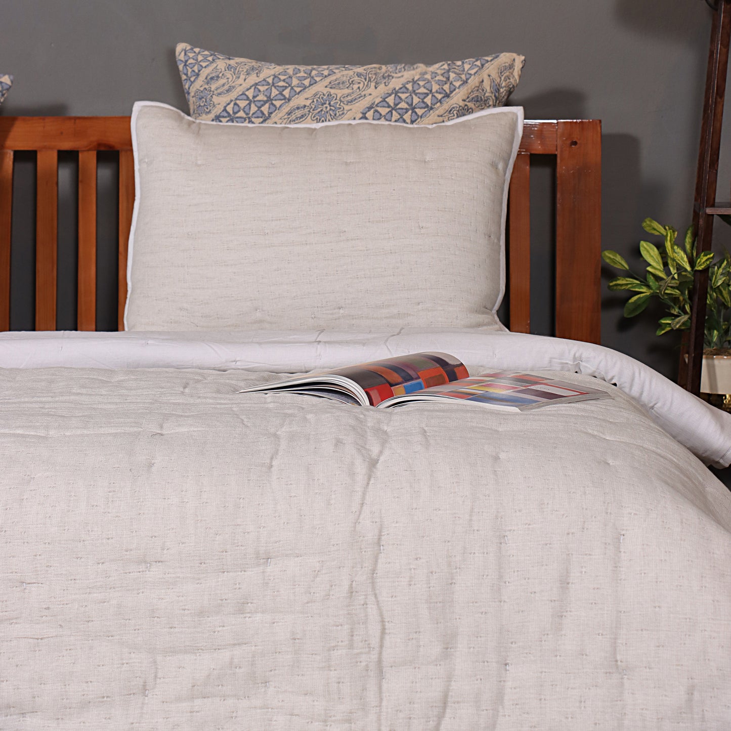 Beige Cotton Quilt