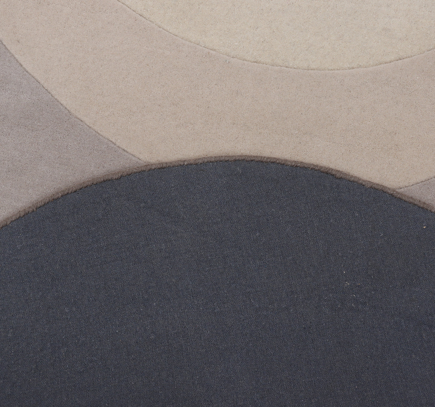 Grey Ombre Hand Tufted Wool Rug - 5'x8'