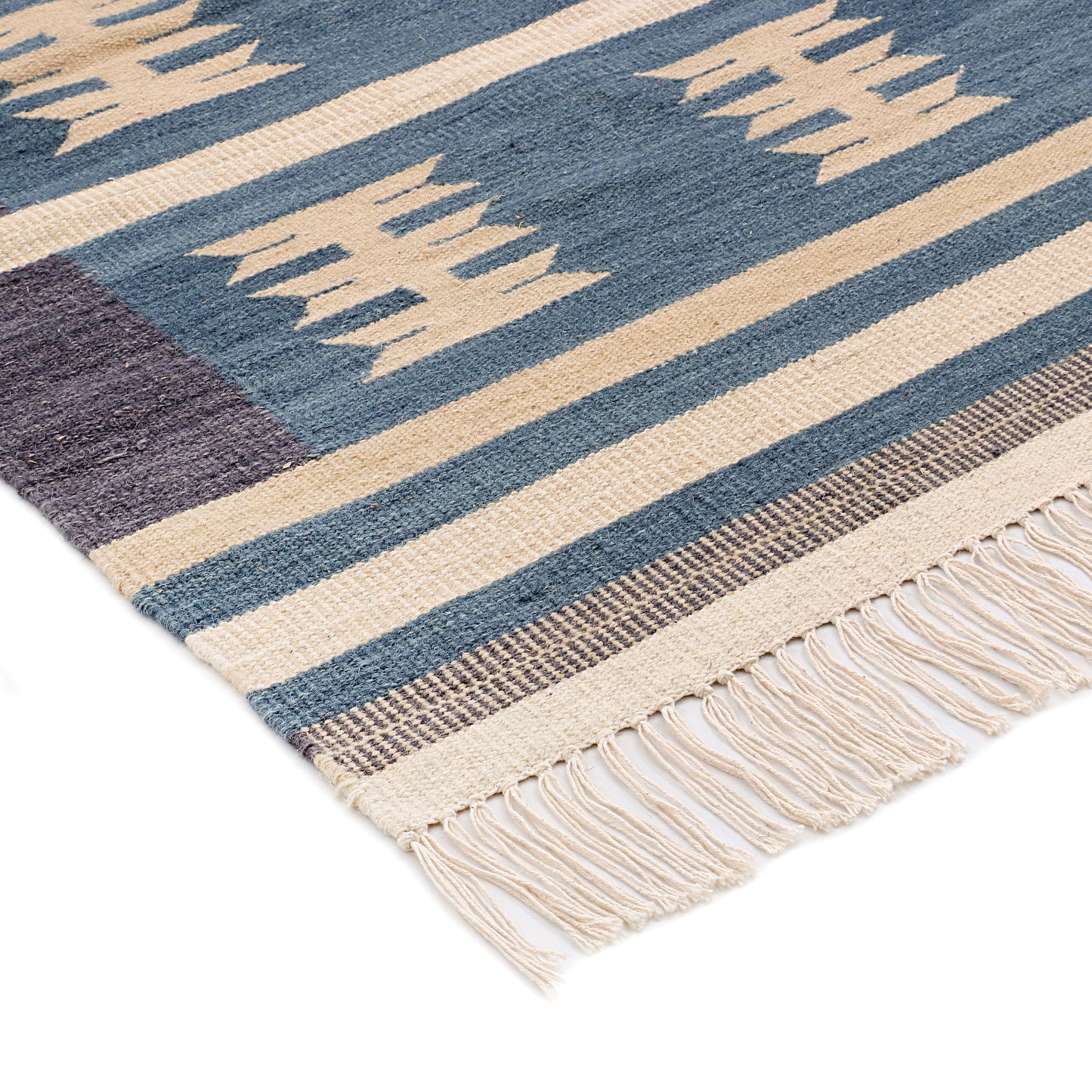 Blue & Ivory Hand Woven Wool Rug - 6'x9'