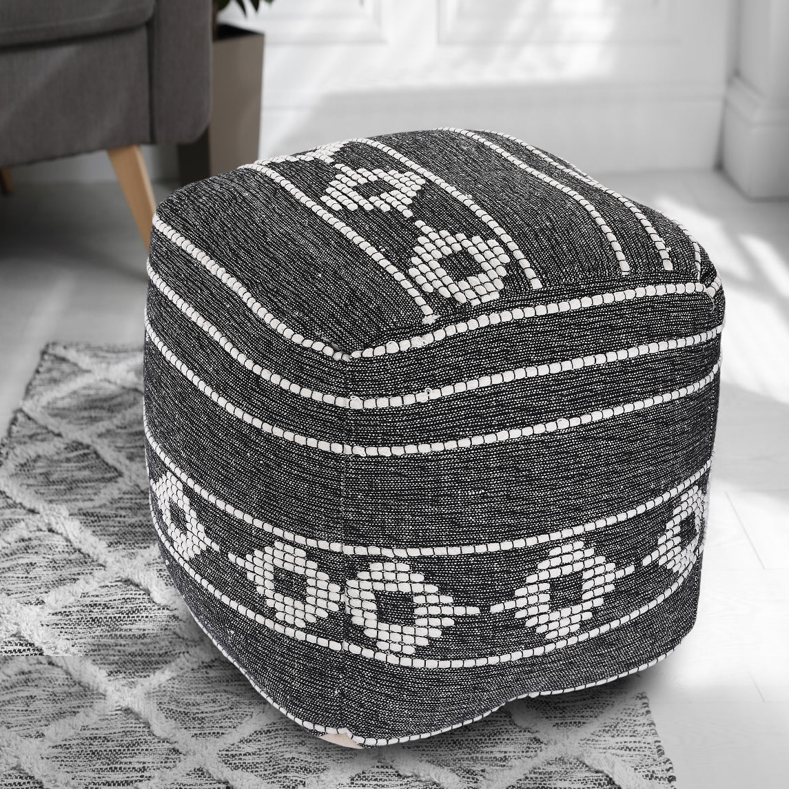 pouf