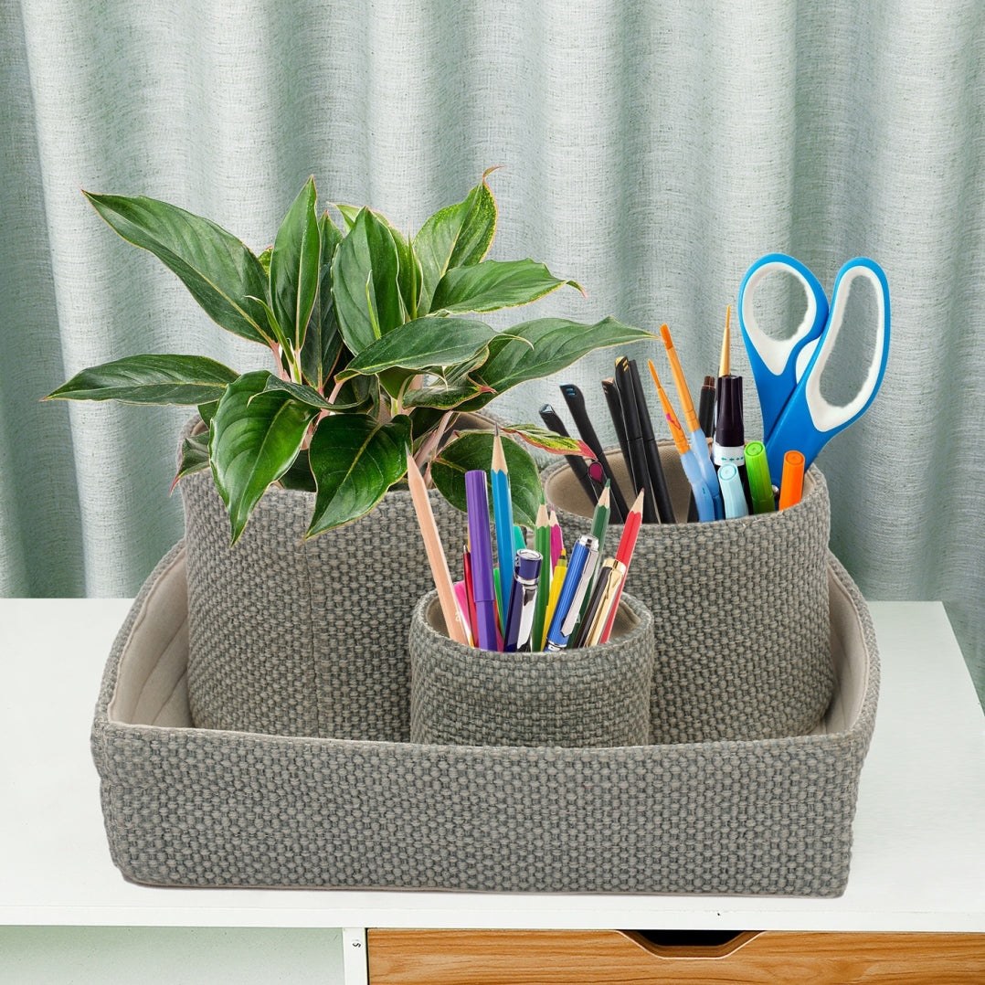 printed desktop set
