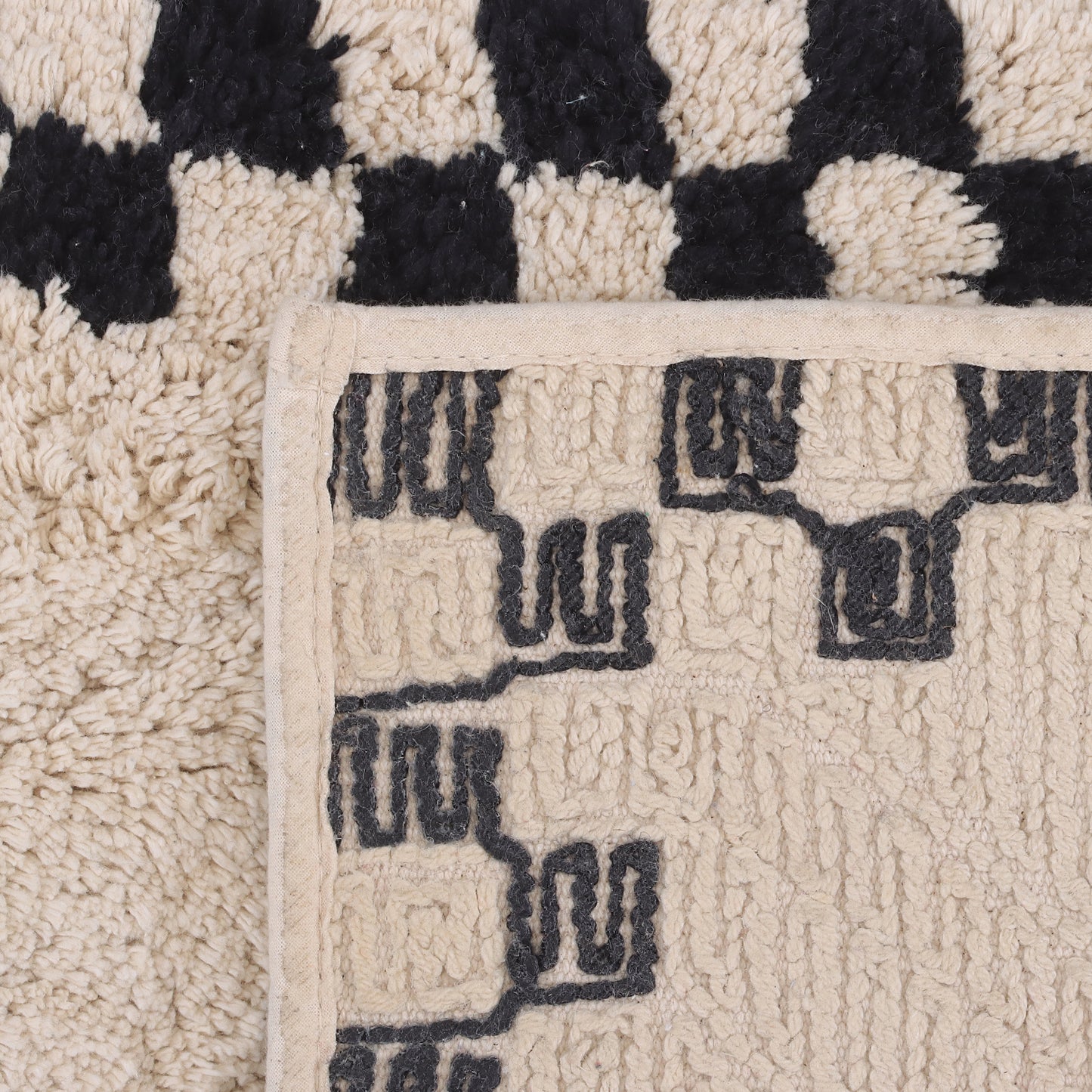 Checkboard Border Bathmat