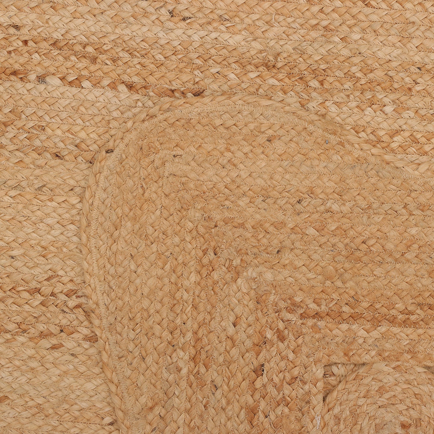 Hand Braided Scalloped Jute Rug