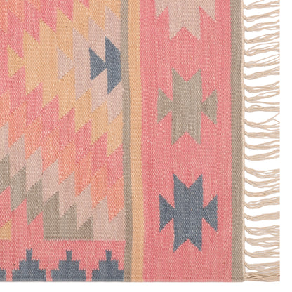 Rose & Cream Hand Woven Kilim - 5'x8'