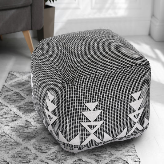 pouf