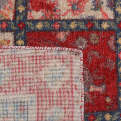 Bakhtiari Hand Knotted Carpet